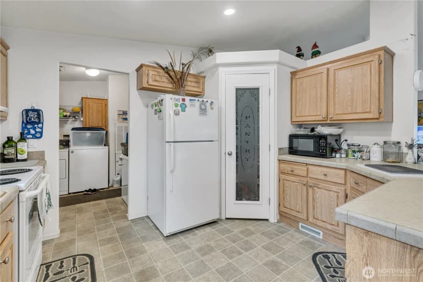 Property photo for 930 Trosper Road Sw ##123, Tumwater photo 9