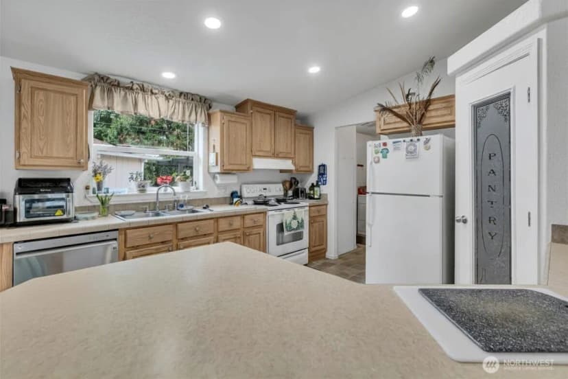 Property photo for 930 Trosper Road Sw ##123, Tumwater photo 11