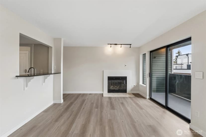 Property photo for 8816 Nesbit Avenue N #203, Seattle photo 9