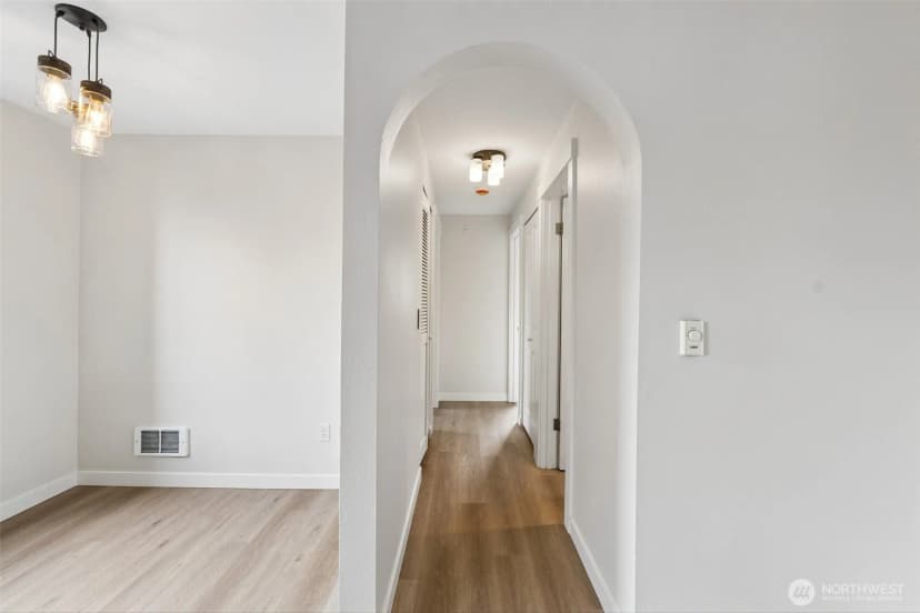 Property photo for 8816 Nesbit Avenue N #203, Seattle photo 6