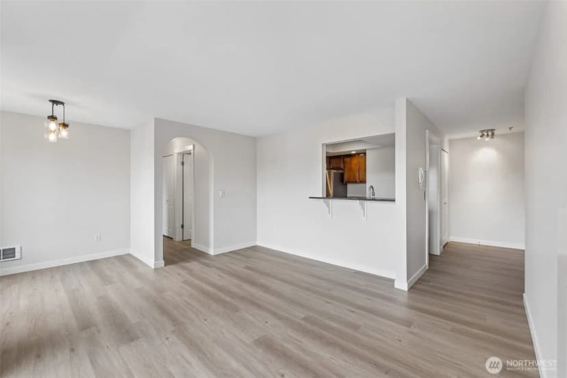 Property photo for 8816 Nesbit Avenue N #203, Seattle photo 10