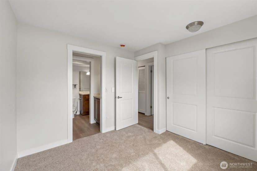 Property photo for 8816 Nesbit Avenue N #203, Seattle photo 23