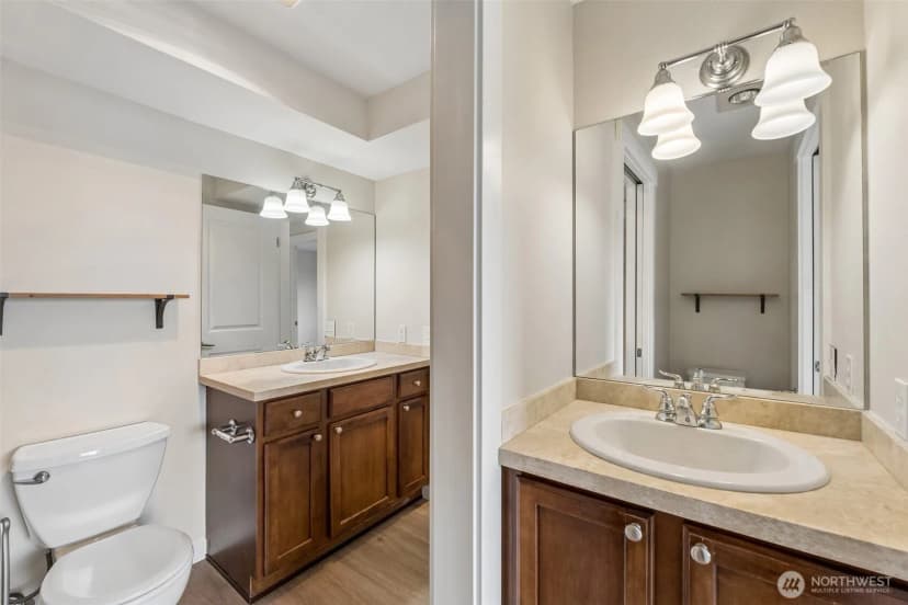 Property photo for 8816 Nesbit Avenue N #203, Seattle photo 27