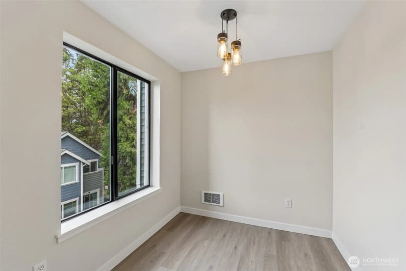 Property photo for 8816 Nesbit Avenue N #203, Seattle photo 11