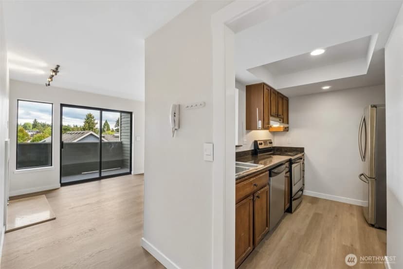 Property photo for 8816 Nesbit Avenue N #203, Seattle photo 12