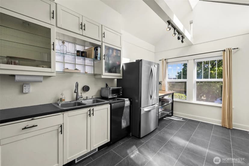 Property photo for 235 Percival Street Nw, Olympia photo 19