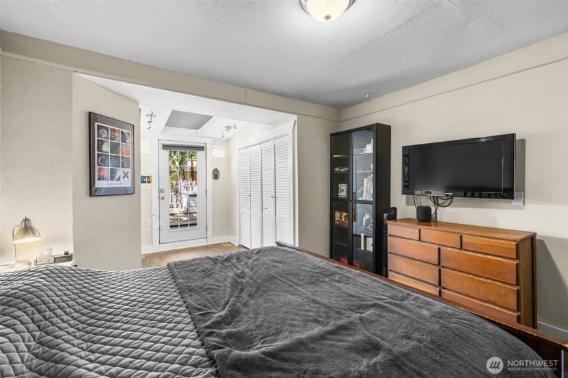 Property photo for 235 Percival Street Nw, Olympia photo 15