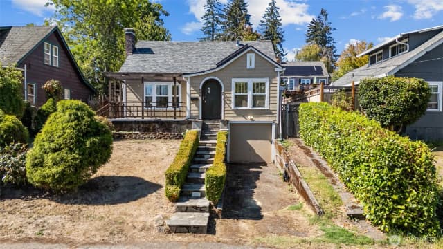 Property photo for 235 Percival Street Nw, Olympia photo 2