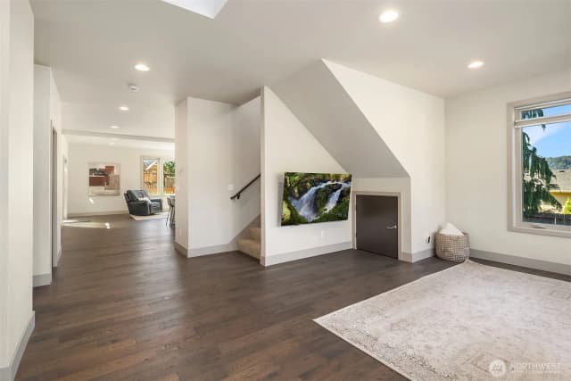 Property photo for 26505 Ne Kennedy Drive, Duvall photo 5