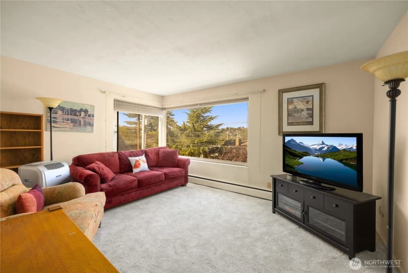 Property photo for 2822 14th Avenue W, Seattle photo 15