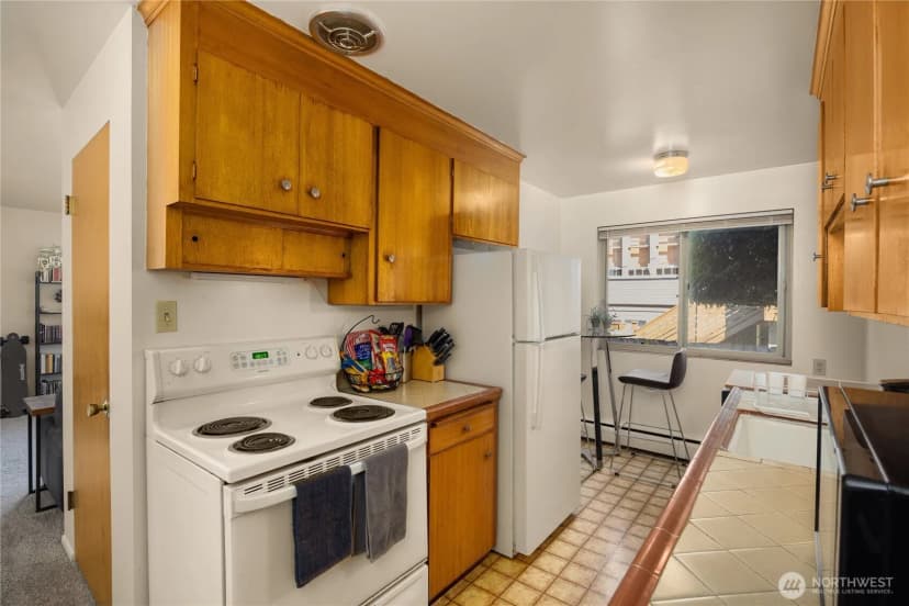 Property photo for 2822 14th Avenue W, Seattle photo 23