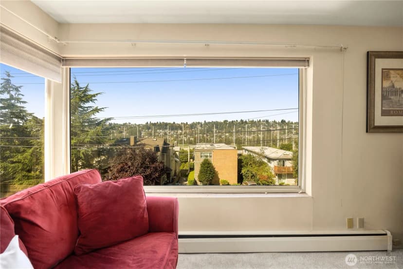 Property photo for 2822 14th Avenue W, Seattle photo 16