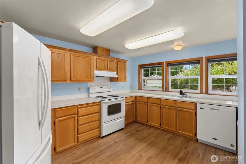 Property photo for 109 Longfellow Lane, Centralia photo 9