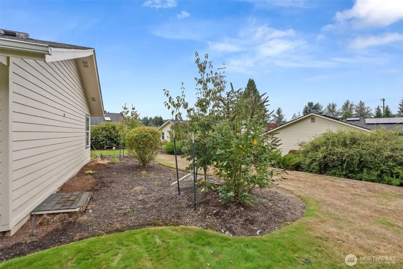 Property photo for 109 Longfellow Lane, Centralia photo 24