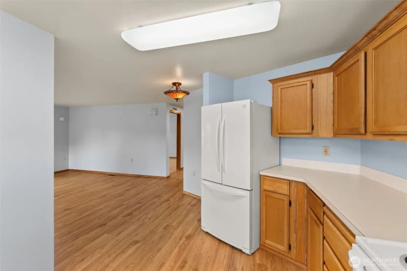 Property photo for 109 Longfellow Lane, Centralia photo 11