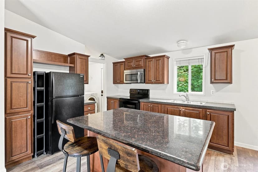 Property photo for 11302 201st Avenue E, Bonney Lake photo 5