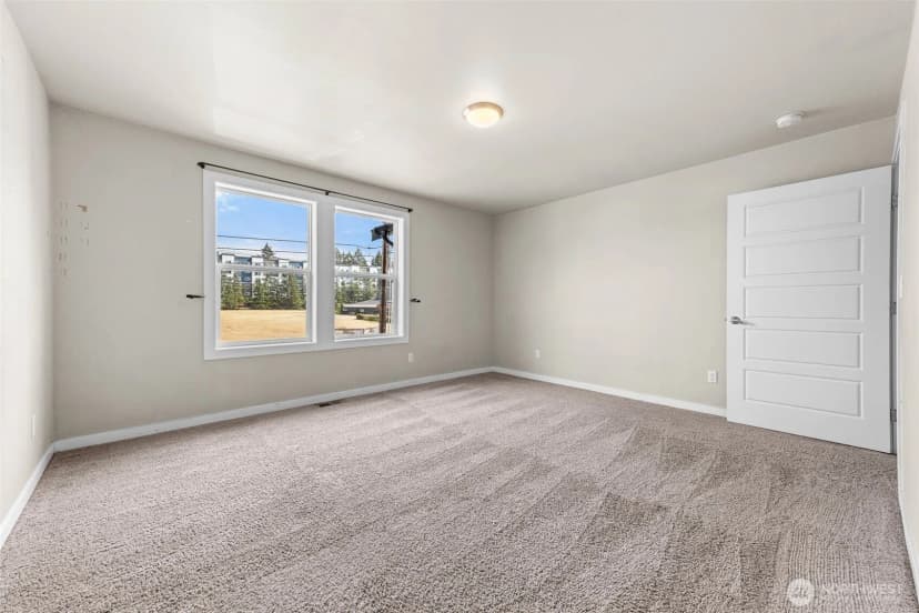 Property photo for 2310 Orchard Street W, Fircrest photo 14
