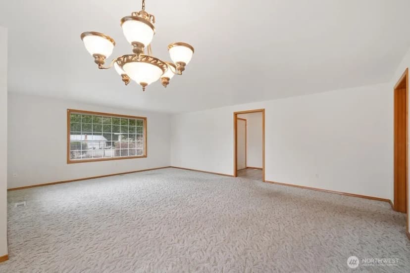 Property photo for 13822 Meridian Street, Lake Stevens photo 11