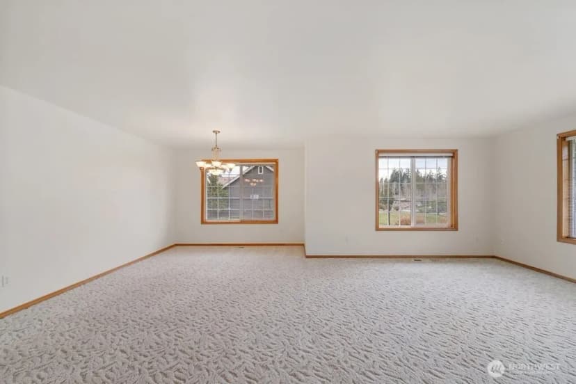 Property photo for 13822 Meridian Street, Lake Stevens photo 10