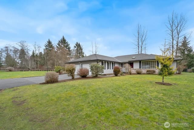Property photo for 13822 Meridian Street, Lake Stevens