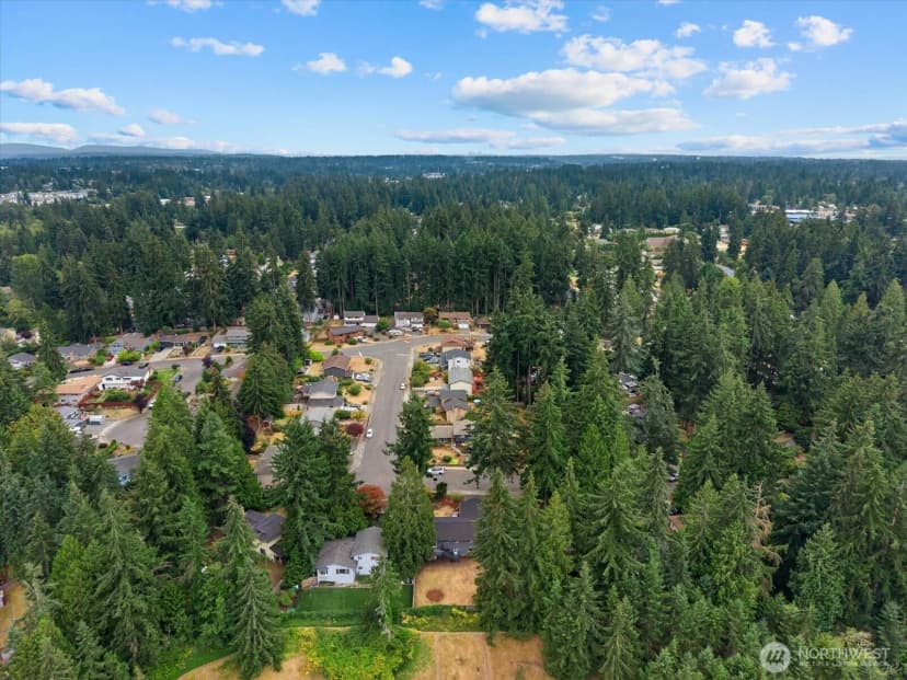 Property photo for 5819 172nd Place Sw, Lynnwood photo 33
