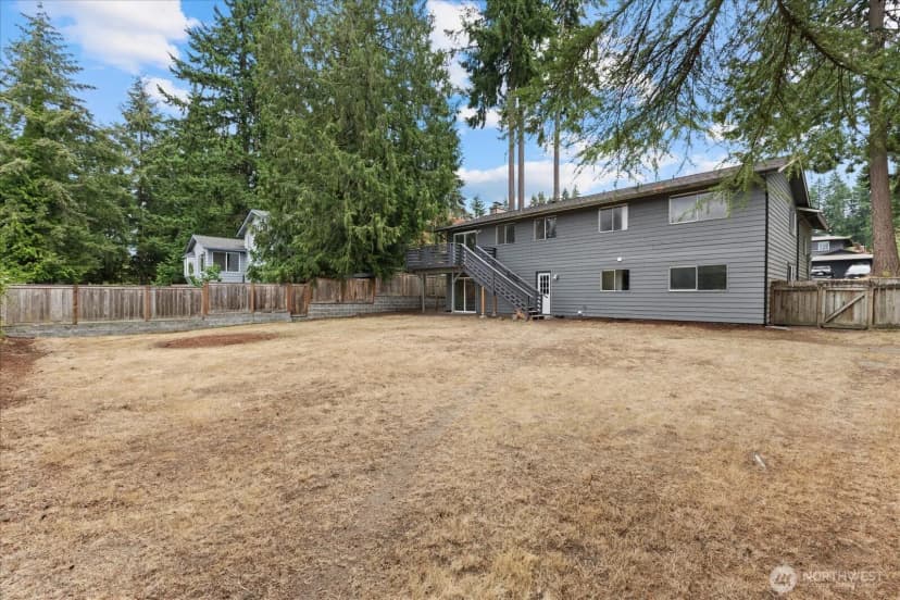 Property photo for 5819 172nd Place Sw, Lynnwood photo 28