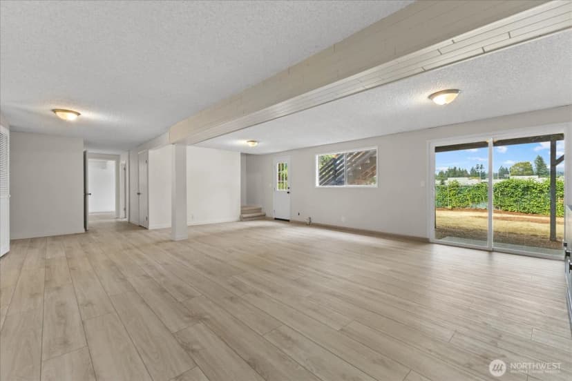 Property photo for 5819 172nd Place Sw, Lynnwood photo 21