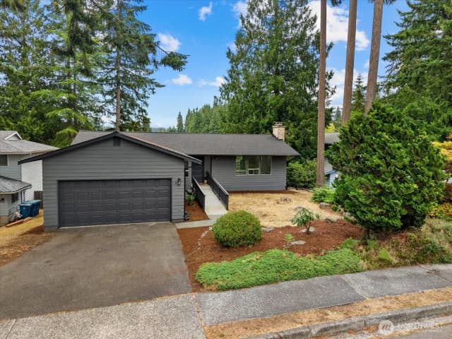 Property photo for 5819 172nd Place Sw, Lynnwood