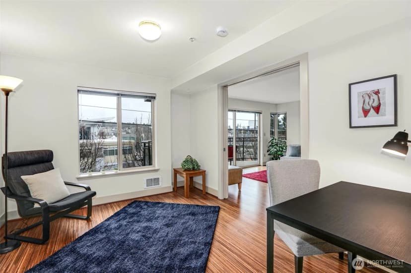 Property photo for 1550 Eastlake Avenue E #203, Seattle photo 13