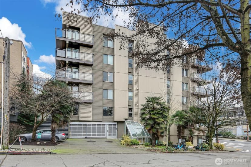 Property photo for 1550 Eastlake Avenue E #203, Seattle photo 31
