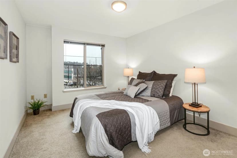 Property photo for 1550 Eastlake Avenue E #203, Seattle photo 8