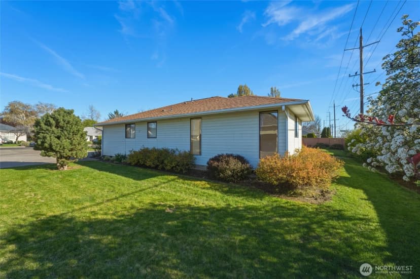 Property photo for 807 Se Sentry Drive, College Place photo 22