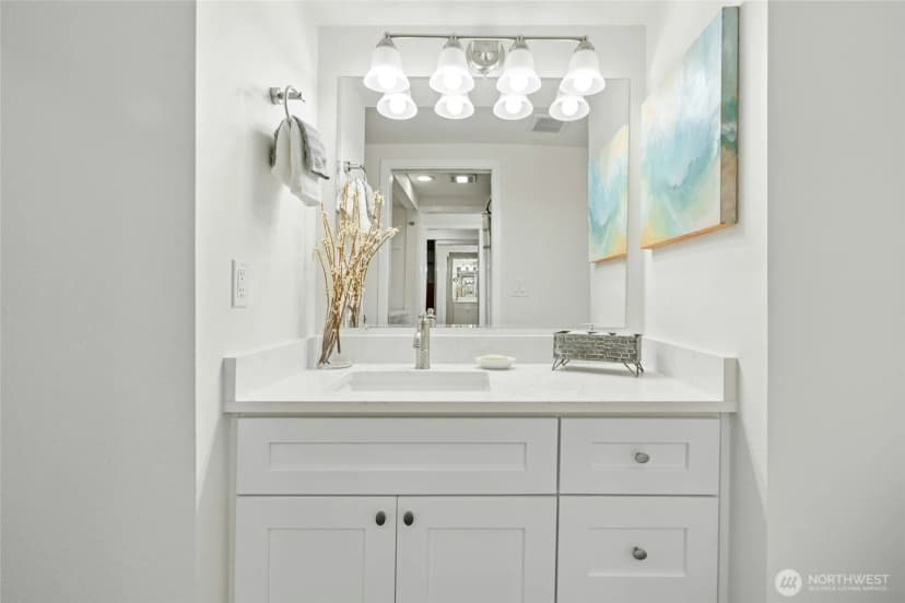 Property photo for 3927 108th Avenue Ne #a102, Bellevue photo 15