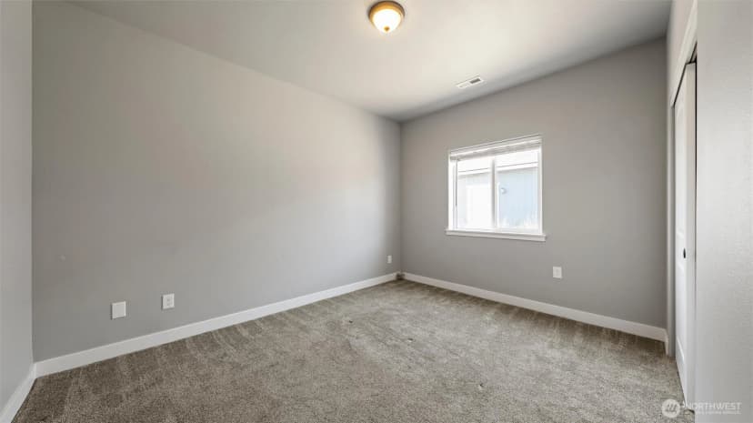 Property photo for 352 E Davis Street, Connell photo 25
