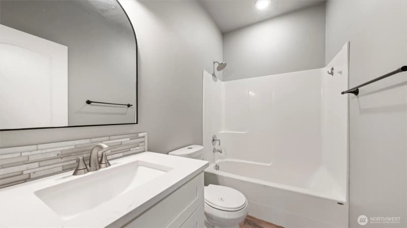 Property photo for 352 E Davis Street, Connell photo 18
