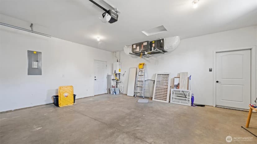 Property photo for 352 E Davis Street, Connell photo 27