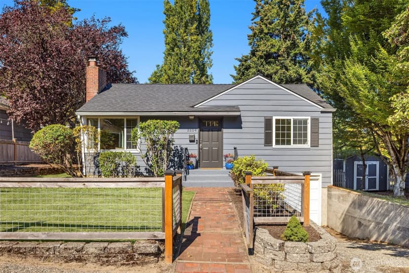 Property photo for 3504 Ne 93rd Street, Seattle