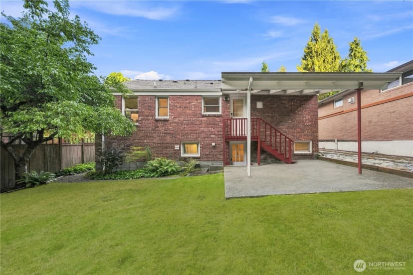 Property photo for 8701 29th Avenue Nw, Seattle photo 24