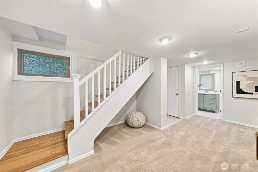 Property photo for 8701 29th Avenue Nw, Seattle photo 15