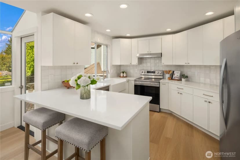Property photo for 24422 Se 46th Court, Sammamish photo 8