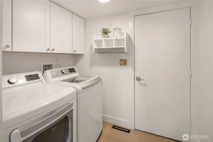 Property photo for 24422 Se 46th Court, Sammamish photo 21
