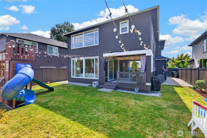 Property photo for 16913 37th Drive Se, Bothell photo 31