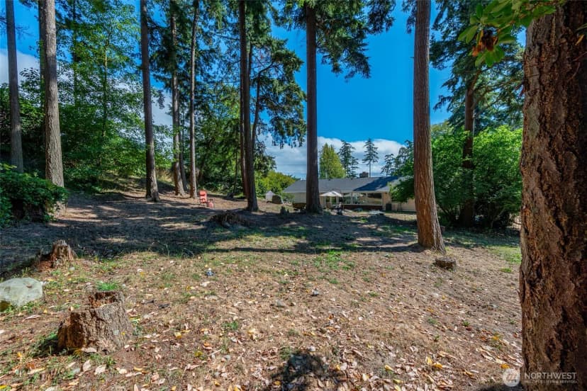 Property photo for 2439 Loerland Lane, Oak Harbor photo 35
