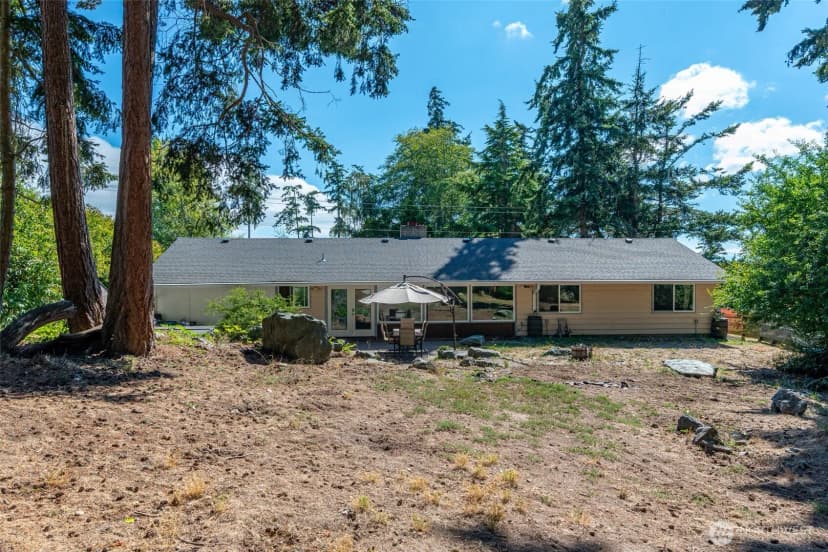 Property photo for 2439 Loerland Lane, Oak Harbor photo 33