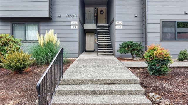 Property photo for 3590 Narrows View Lane Ne #102, Bremerton