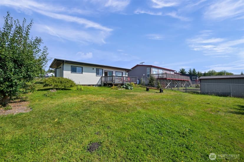 Property photo for 5515 Hillvue Road, Blaine photo 34