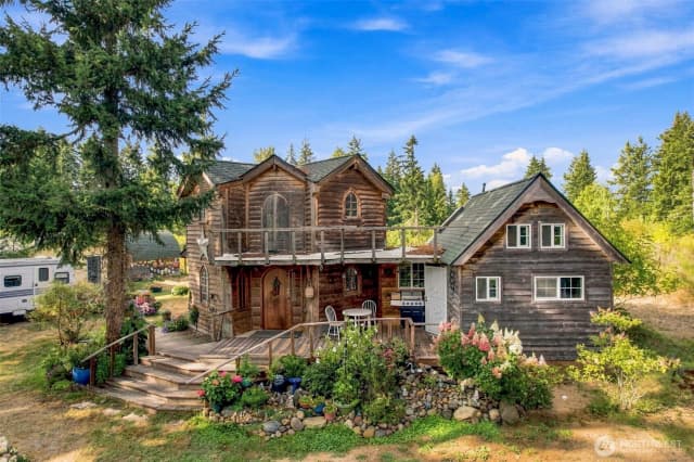 Property photo for 15420 133rd Avenue Se, Yelm