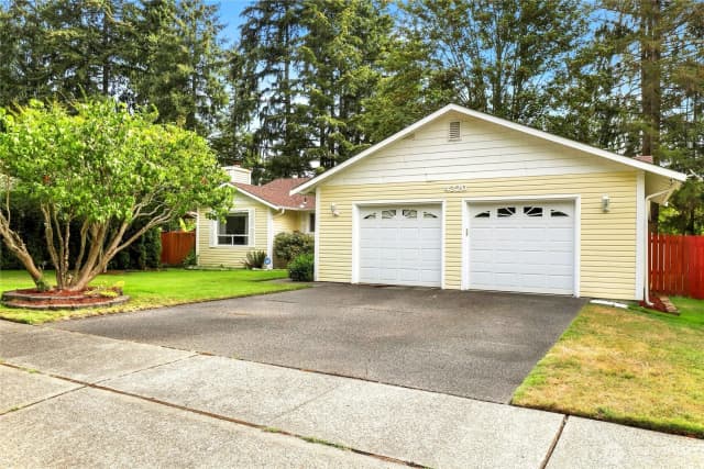 Property photo for 4320 Wellington Loop Se, Lacey photo 2