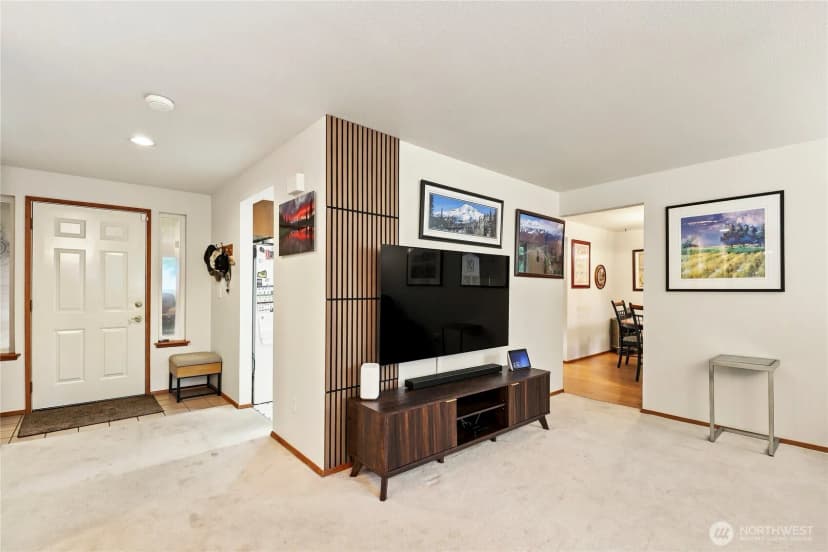 Property photo for 4320 Wellington Loop Se, Lacey photo 4
