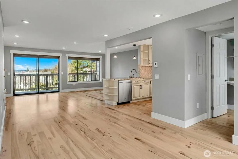 Property photo for 6527 106th Avenue Ne #10, Kirkland photo 6